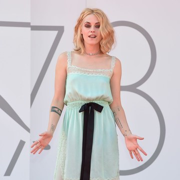 Kristen Stewart - Provocative and Androgynous Shoots in kristen stewart sexy the fappening blog 134.jpg - hidden celebrity photo